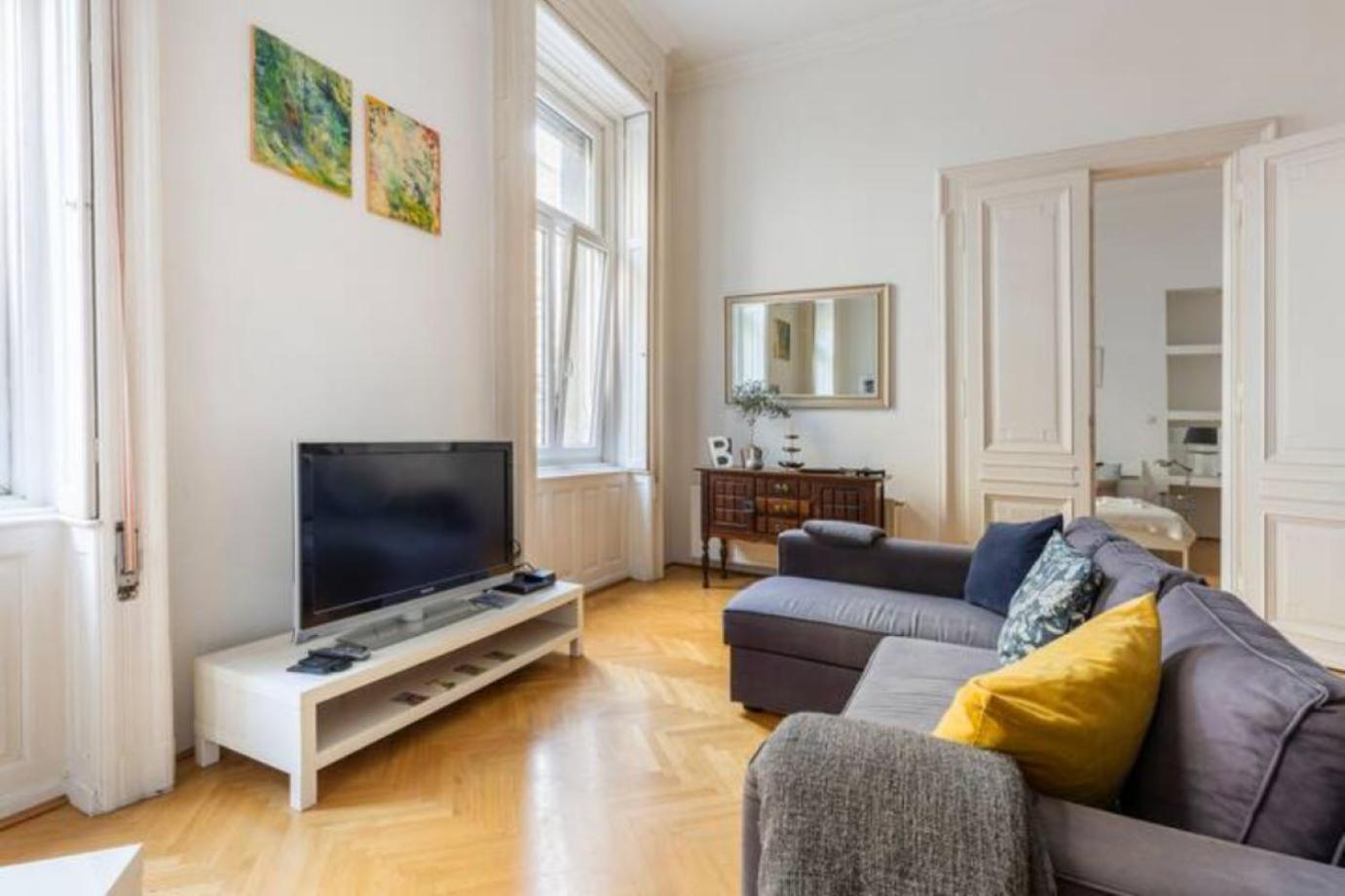 Bourgeois Elegance In The Heart Of Βουδαπέστη Εξωτερικό φωτογραφία